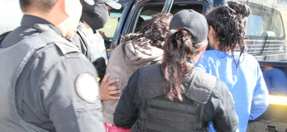Capturan a 4 salvadoreños y 3 guatemaltecos sindicados del delito de extorsión