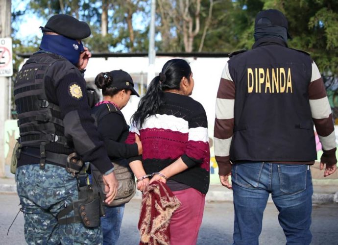 Operativo a gran escala realizado por la PNC en contra de robacarros y extorsionistas