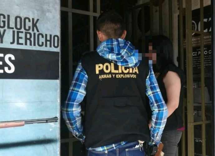 5 capturados por ingresar armas ilegales a Guatemala