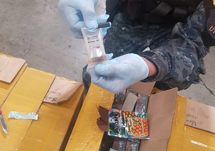 Incautan más de 63 kilos de marihuana en bodegas de empresa en Aeropuerto Internacional La Aurora