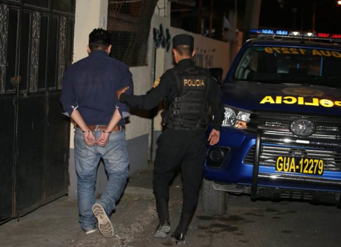 Hijo de líder de la banda denominada «Los Marroco» fue capturado con documentos falsos