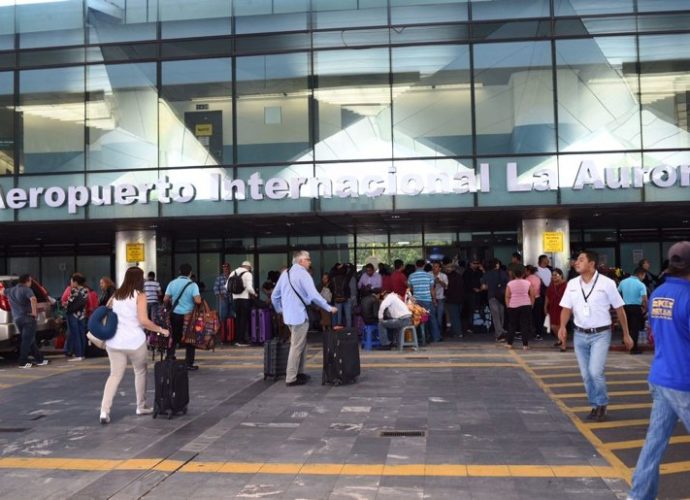 Agencia fiscal especial en Aeropuerto La Aurora se mantendrá tras acuerdo entre Aeronáutica Civil y Ministerio Público