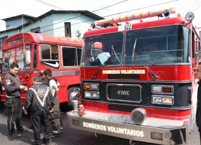 El FBI apoyó a la PNC para esclarecer el caso de la bomba detonada en bus ruta 32