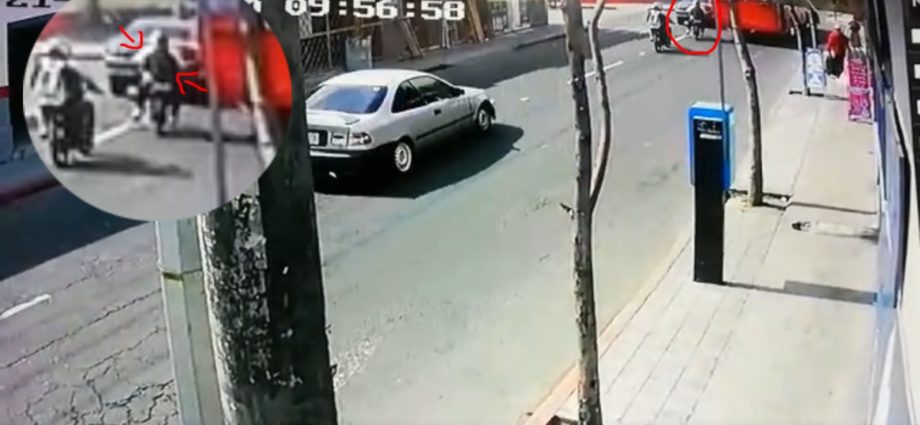VIDEO: Cámara de video vigilancia capta el momento de la detonación de bomba casera en bus de la ruta 32