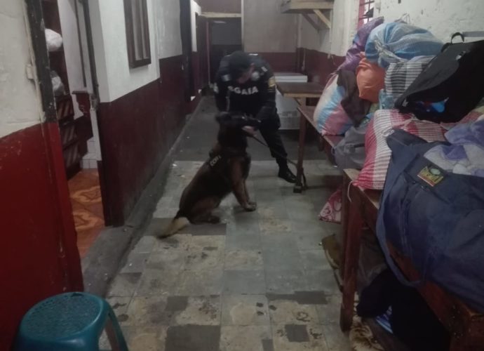 Durante requisa en Pavón incautan teléfonos, droga y otros objetos ingresados ilícitamente