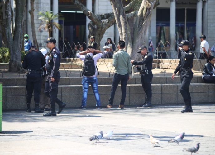 Activan operativos relámpago en el centro histórico en el marco del «Plan Centinela»