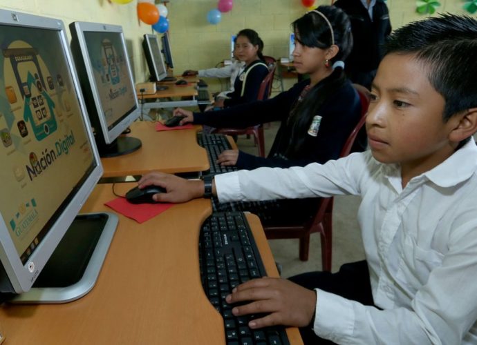 #InformeNacional | Ministerio de Educación impulsa estrategia de tecnología en el aula