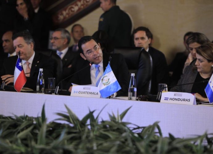 Venezuela: Presidente de Guatemala expresa rechazo a represión de Gobierno de Maduro