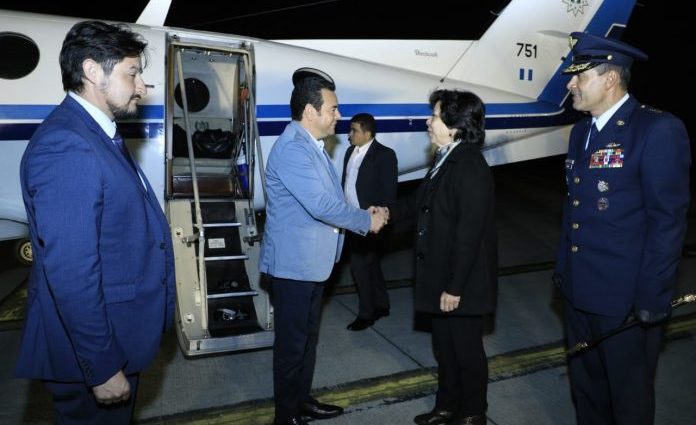 Presidente Morales llega a Venezuela