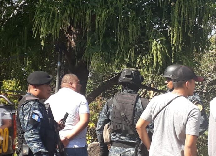En carretera a El Salvador, Señalado de ser narcotraficante con orden de extradición fue capturado
