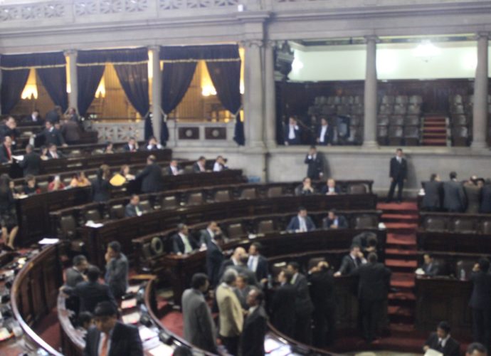 Congreso: continúan los cabildeos entre bancadas para definir al nuevo titular de la Contraloría General de Cuentas