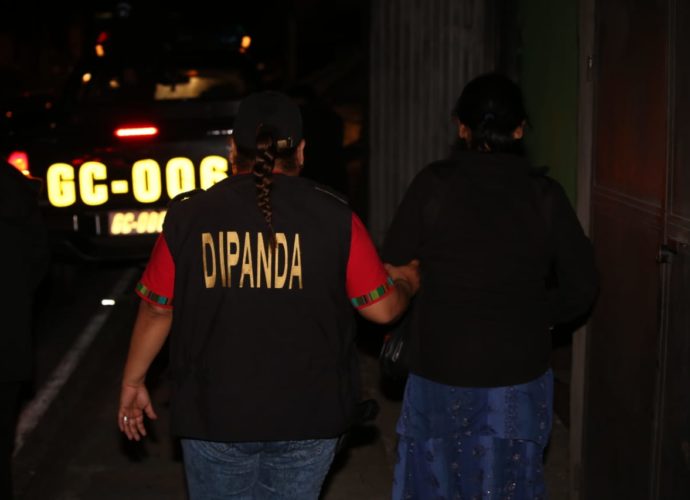 Allanamientos contra las extorsiones en Guatemala