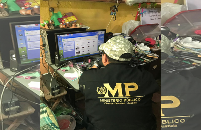 Buscan capturar a Youtuber guatemalteco por producir pornografía infantil