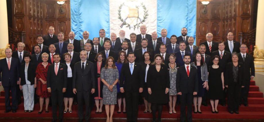 Concluye seminario anual de embajadores de Guatemala en el exterior