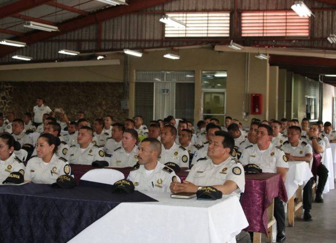 Autoridades de seguridad desmienten un incremento salarial para agentes