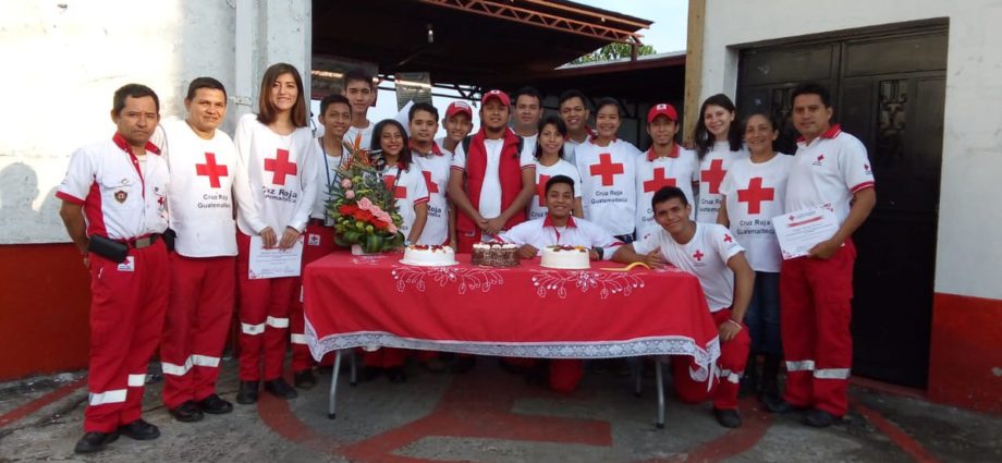 Realizan conmemoración del Día Mundial de la Cruz Roja