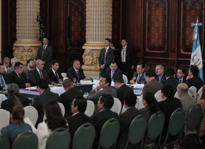 Verifican proyectos de desarrollo en reunión del Conadur