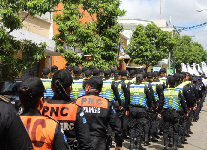 PNC conmemora su 22 Aniversario con desfile de honor