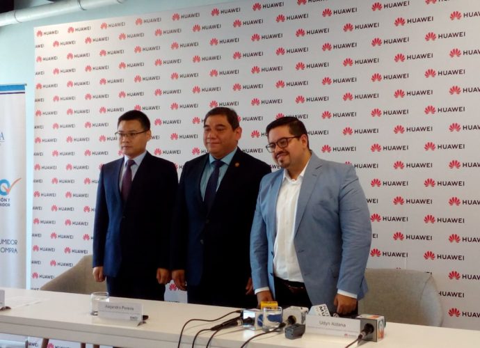 Huawei, Mineco y Diaco respaldan a usuarios guatemaltecos