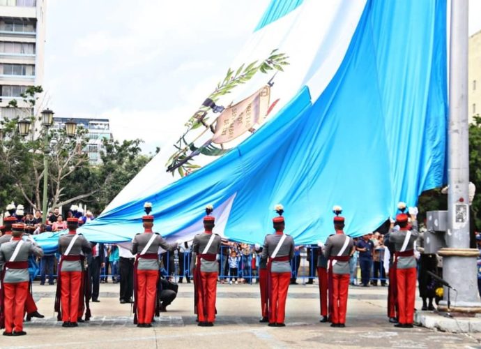 Hoy se conmemora el Día de la Bandera Nacional de Guatemala