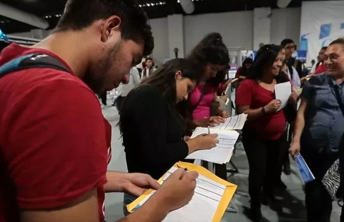 Anuncian la Primera Feria de Empleo de la Construcción