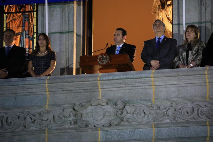 Presidente Morales afirma que Guatemala luchará por su soberanía y libertad
