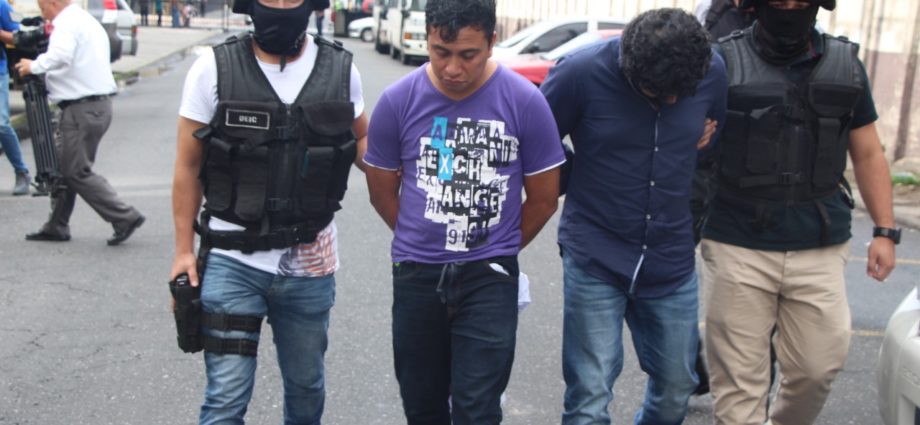 Tres capturados señalados de secuestrar a menor de 10 años, por quien pedían  millones