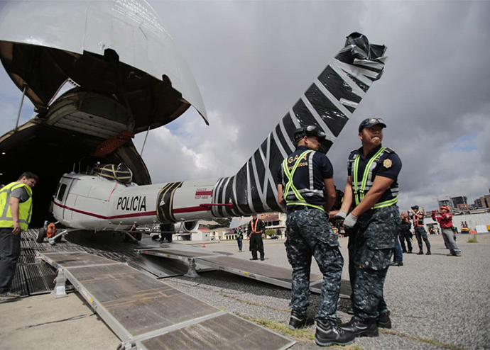 Helicópteros que combatirán el narcotráfico arriban a Guatemala