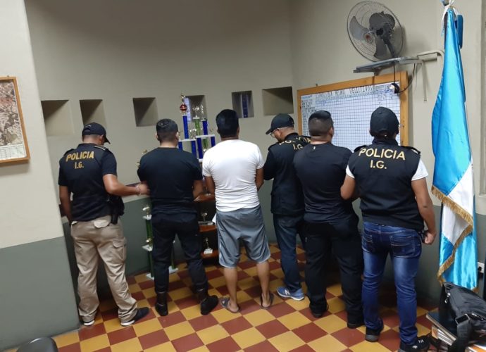 PNC captura a integrantes de “Los del Moncho”
