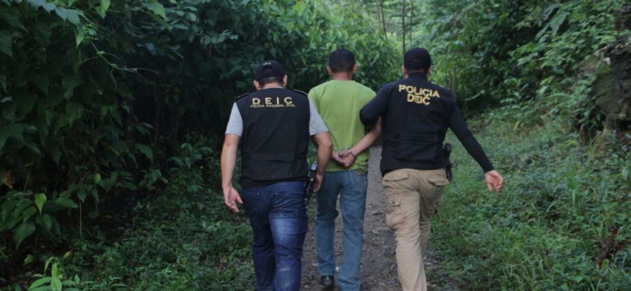 PNC captura a presuntos responsables del enfrentamiento en Semuy II