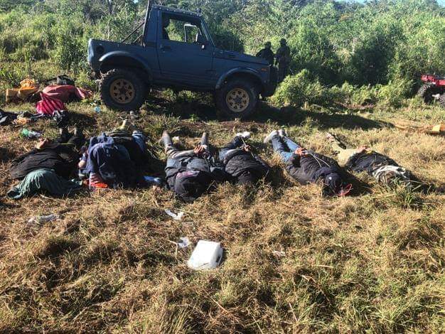 Ejército de Guatemala se enfrenta con presuntos narcotraficantes en el parque nacional Laguna del Tigre, Petén