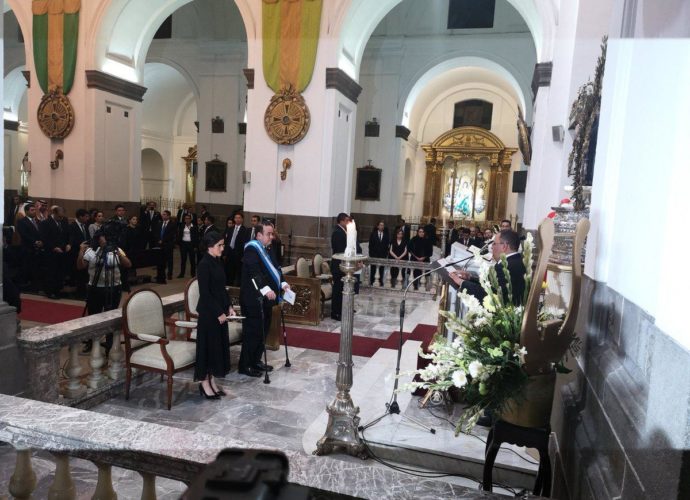 Presidente Giammattei participa en Te Deum