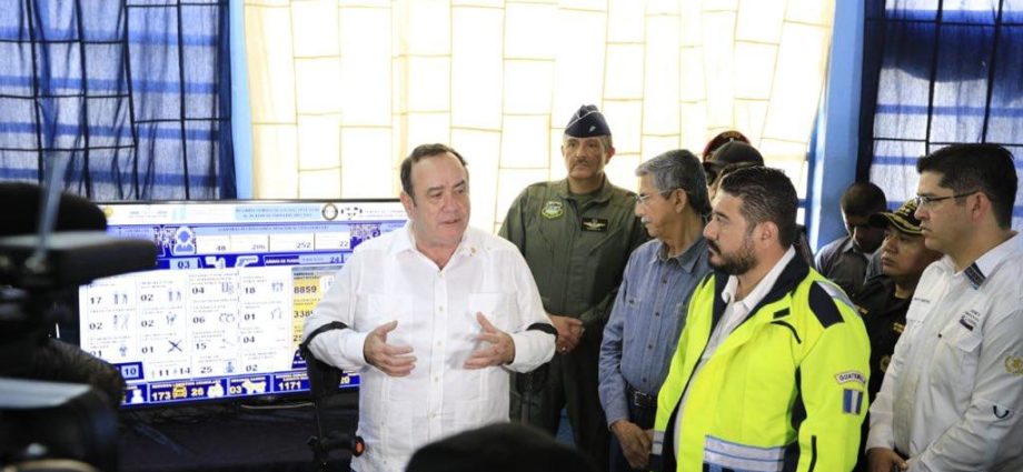 Alcalde de Villa Nueva agradece al presidente Giammattei el Estado de Prevención decretado