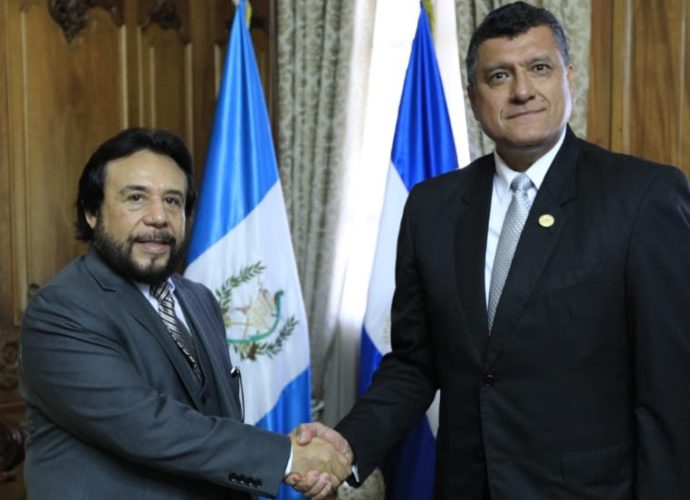 Guatemala y El Salvador fortalecen relaciones bilaterales y de cooperación