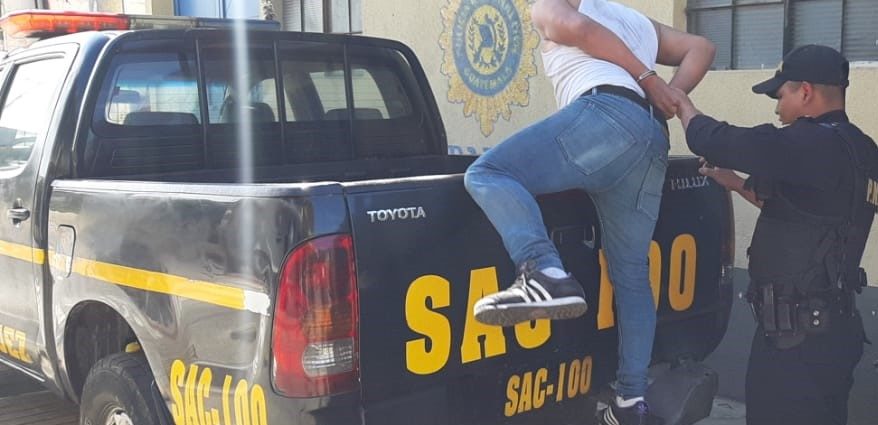 PNC Captura a presunto asaltante en Sacatepéquez