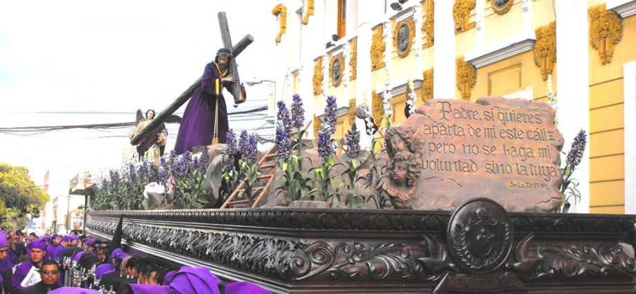 Suspenden cortejos procesionales de Semana Santa en la capital y Antigua Guatemala