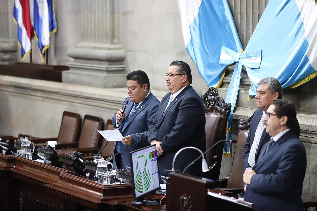 Legislativo Resuelve Instar Al Gobierno De Guatemala Decretar Estado De ...