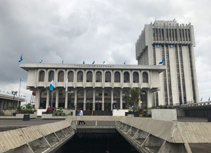 OJ amplía suspensión de labores de los órganos jurisdiccionales y dependencias administrativas