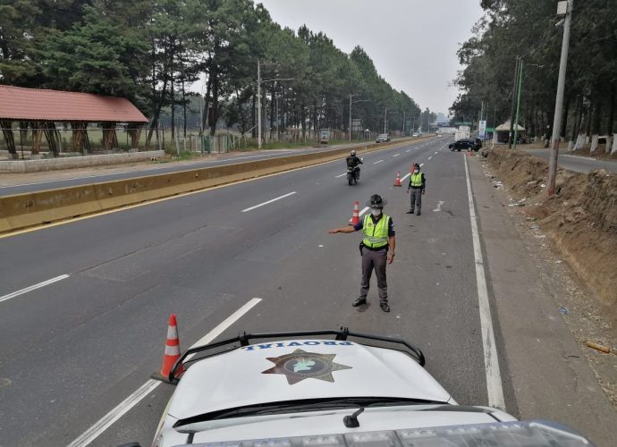Efectúan operativos para verificar cumplimiento de medidas sanitarias en conductores