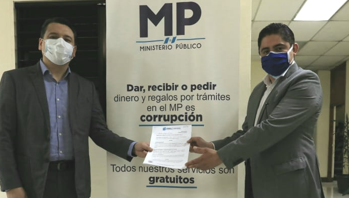 Comisión Presidencial Contra la Corrupción denuncia anomalías en compra de medicamentos