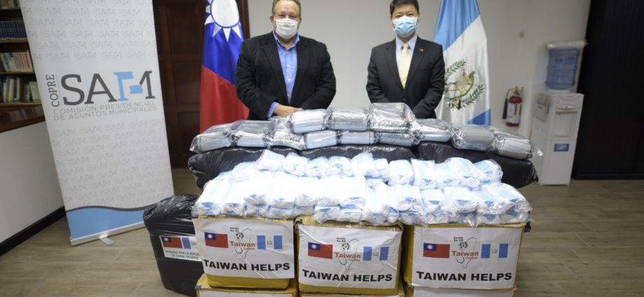 Taiwán dona 90 mil mascarillas durante la emergencia sanitaria del COVID-19