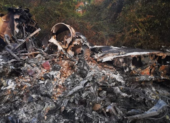Localizan aeronave incinerada en Petén