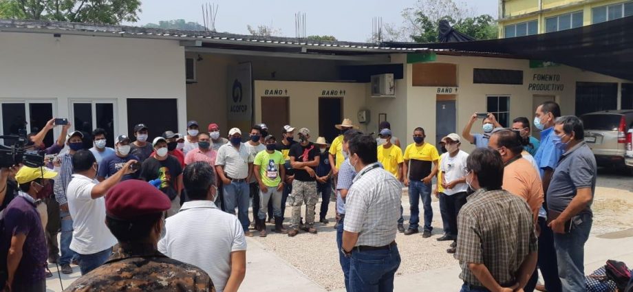 MARN forma parte de los esfuerzos para el combate de los incendios en Petén