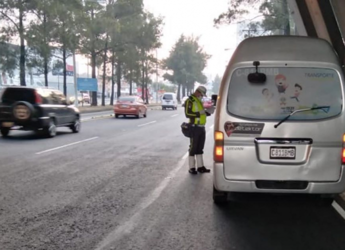 PMT no emitirá multas por licencia vencida durante la crisis del COVID-19