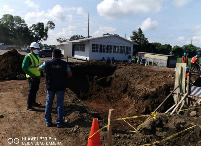 MARN supervisa planta de tratamiento en el hospital temporal de Escuintla