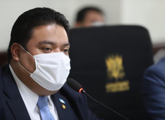 Legislativo analiza la resolución de la CC para poder realizar el proceso de elección de magistrados