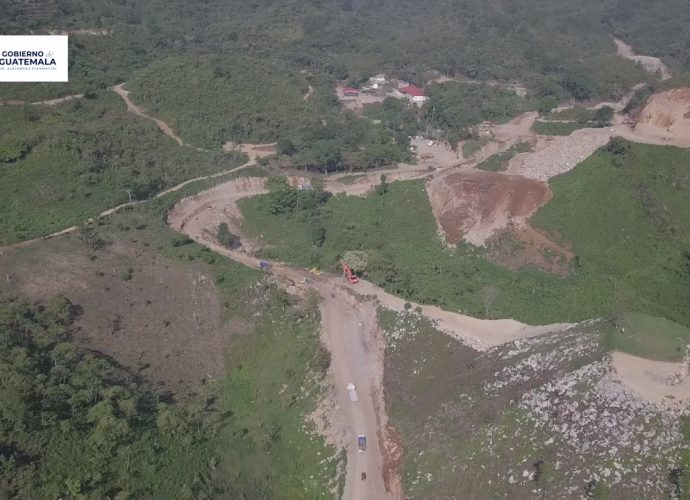 La ruta que conduce a Semuc Champey, en Alta Verapaz será asfaltada