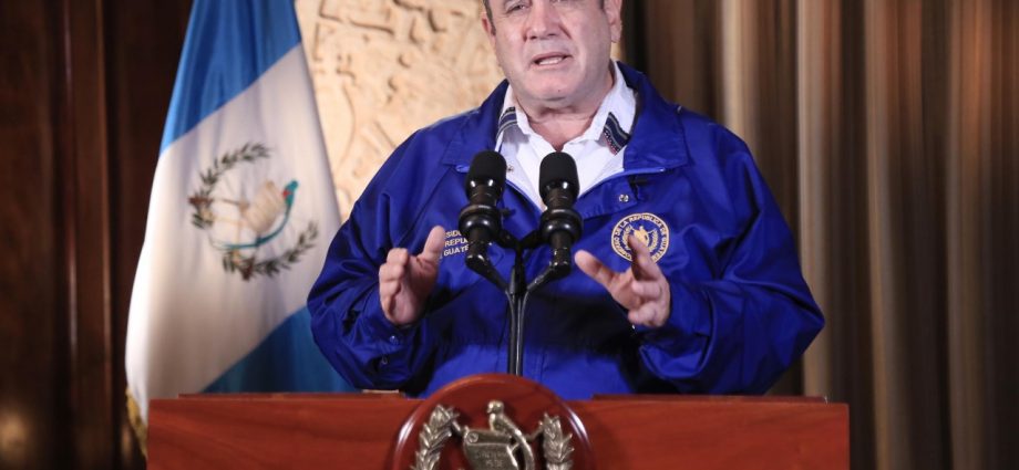 El presidente Alejandro Giammattei compartió nuevas acciones