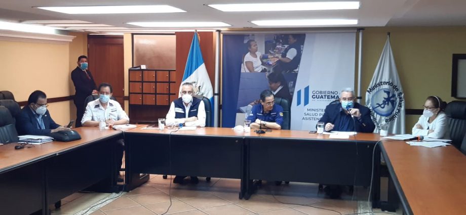 PODCAST: Ministro de Salud, y equipo, comparten sobre el combate al COVID-19 en Guatemala