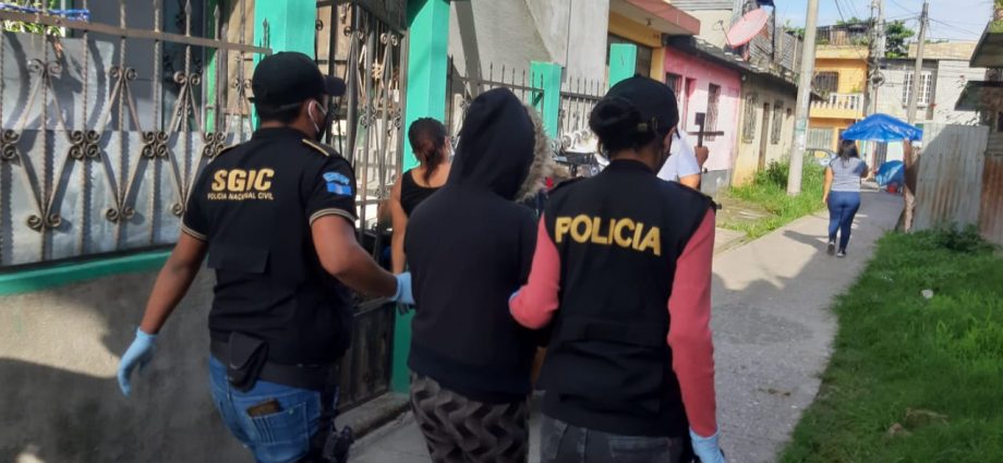 Capturan a ocho presuntos extorsionistas en operativos  en Guatemala y Jutiapa